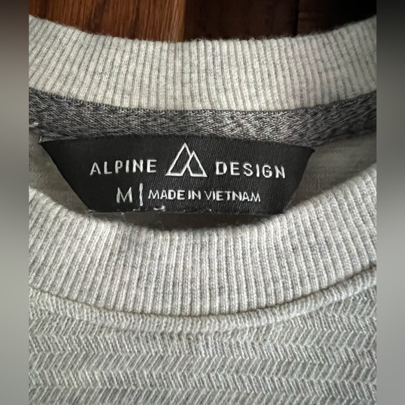 Alpine Design Crew Neck Sweater - Light Heather Gray - Men’s Medium (21) - Picture 3 of 8